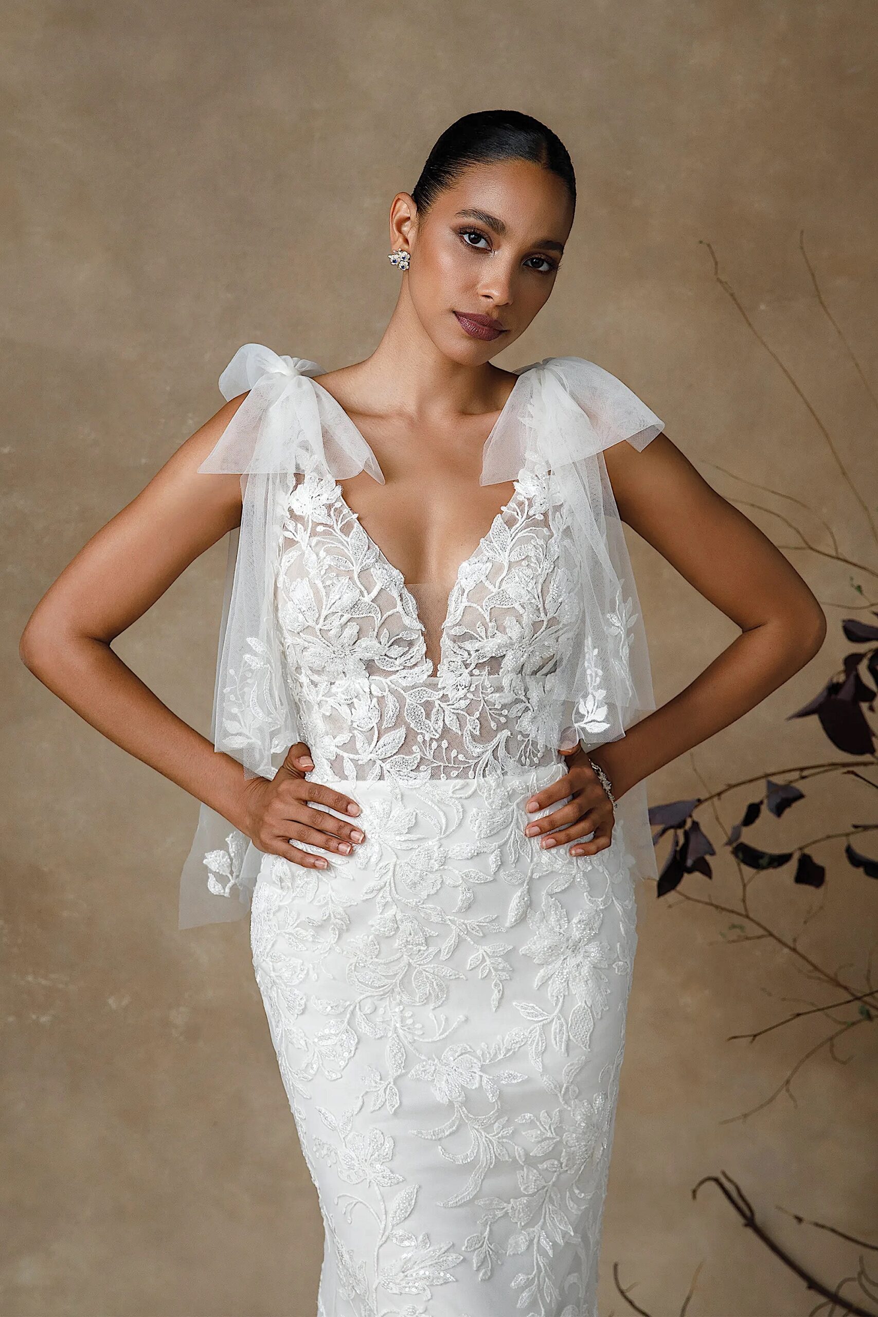Sleeveless Maxi Polyester Regular Wedding Dress blv350125