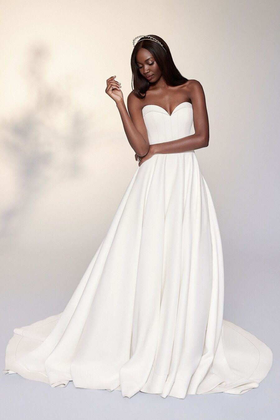 Off the Rack Justin Alexander Signature 9904 Diva Bridal