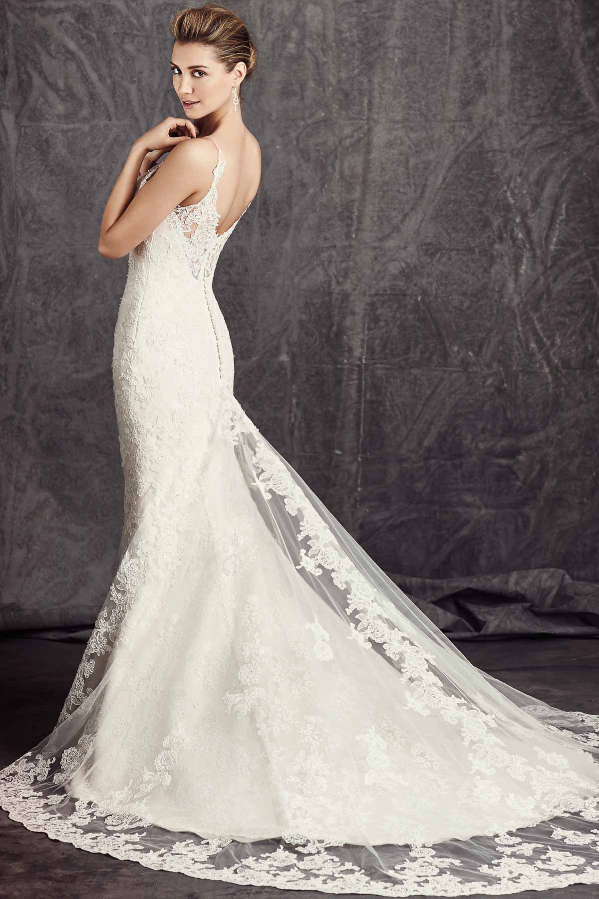 Ella Rosa BE295 Diva Bridal Boutique